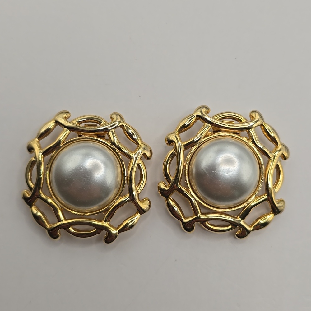 Vintage Bluette Faux Pearl Gold Tone Shoe Clips